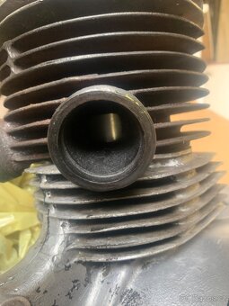 Motor jawa 250/353 - 6