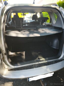 Toyota RAV4 - 6