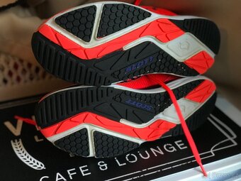 Běžecké boty Scott ASICS new balance Nike tiempo - 6