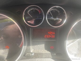 Peugeot 308 1.6i 88kW – nová STK, motor KO - 6