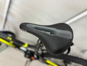 Crussis E-Largo 7.4 - 6