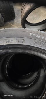 Prodám 2ks pneu 225/45/17 - 6