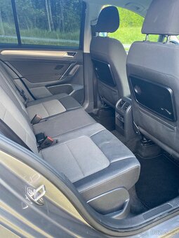 Volkswagen Golf 7 Sportsvan 2.0TDI - 6