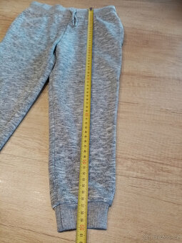 2x tepláky vel. 110/116 - 6
