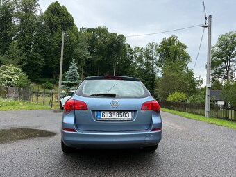 Opel Astra J 1.6 - 6