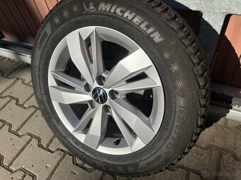 VW POLO AW 2G ZIMNÍ KOLA, SADA 15" 185/65 R15 - 6