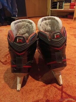 Brankářské brusle Bauer Vapor 1X, vel. EUR 44, 8,5D, (užší) - 6