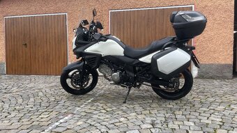 Suzuki V-strom DL 650 - 6