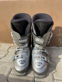 Šedočervený set na lyžování - 6