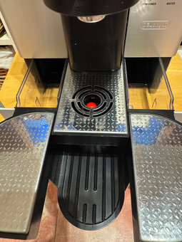 Kávovar Nespresso DeLonghi Lattissima EN720.M - 6