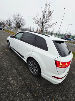 Audi Q7 - 6
