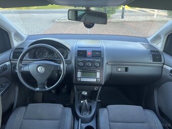 Volkswagen Touran 2.0tdi - 6