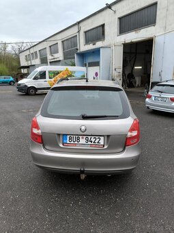 Prodám Škoda fabia II 1,6 16v 77kw - 6