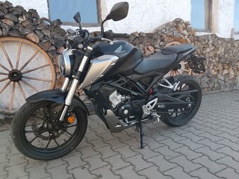 HONDA CB 125 R Neo Sports Café - 6