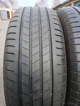 letní pneu 215/60 r17 - 6