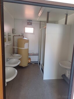 Použitá sanitární buňka - WC a sprchy, sanitární kontejner - 6