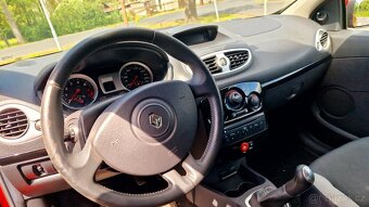 Renault Clio combi r.v 2010 ZAMLUVENO - 6