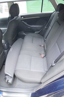 Toyota Avensis T25,benzín,2.0 VVT-i 108 kW,maximální výbava - 6