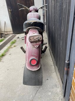 Jawa ČZ 175, 555 a 20? - 6