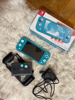 Nintendo Switch lite - 6