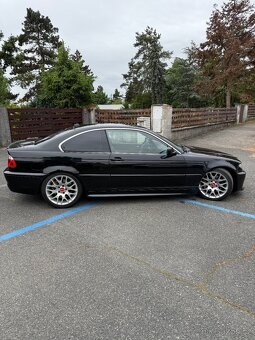 BMW E46 330ci Exclusive edition Manuál - 6