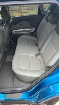 Kia Soul EV - 6