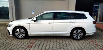 VW PASSAT B8 GTE 1.4 TSI 160KW,DSG,2022, MATRIX,VIRTUAL, DPH - 6