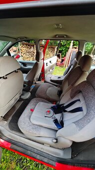 Ford Galaxy 1.9 TDi, 81 kw, r. 2000 - 6