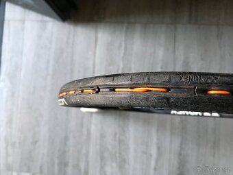 Tenisové rakety Yonex Vcore 98, váha 305g, grip L2 - 6