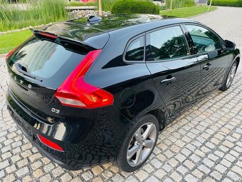 Volvo V40 2.0 D3 5VÁLEC 110KW MANUÁL LED SENZORY BEZ KOROZE - 6