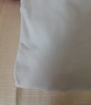 Různá prostěradla - fialové a bílé - 6