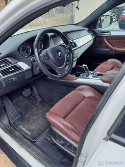 Prodám havarované Bmw X6 4.0d bez motoru - 6