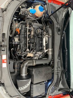Audi A3 2.0TFSI 240HP málo km - 6