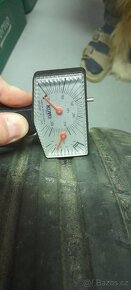 Dvě letní pneu Nokian R17 225 45 - 6