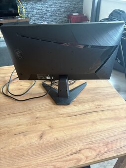 Herní monitor MSI 180Hz - 6