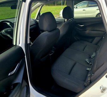 Hyundai ix20 1.6 CRDi HP DOHC 16V 94kw Style - 6