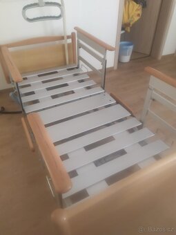 Elektrická polohovací postel pro seniory - 6