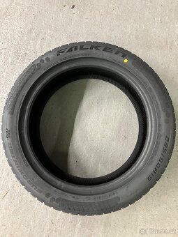 Zimní pneu Falken Eurowinter HS 02 PRO 235/50R19 103V XL - 6