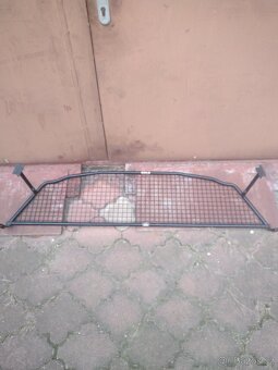 Dělící příčky do kufru - 6