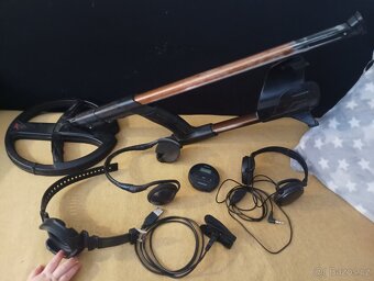 Detektor XP Deus 1 - 6