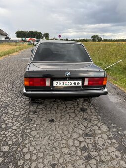 BMW E30 320i Coupe - 6