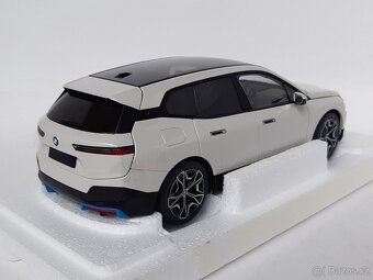1:18 - BMW iX (2022) - Minichamps - 1:18 - 6