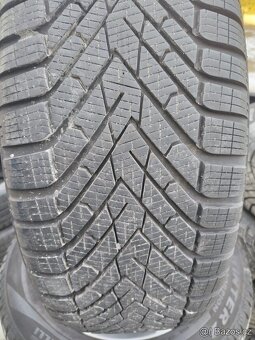 235/55/18 zimni pneu PIRELLI a VREDESTEIN 235/55 R18 - 6