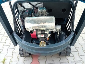 Minibagr 1000kg, s motorem Koop - 6