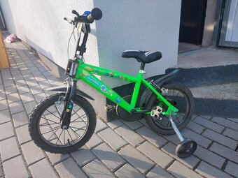 Chlapecké kolo s kolečkama - 6