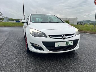 Opel Astra rok 2012 1.4 sport - 6