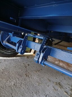 Vlek,kára za traktor. - 6