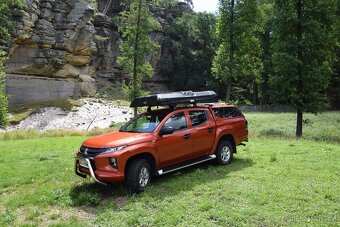 Skořepinový autostan střešní stan Pathfinder WILD LAND 120 - 6