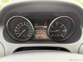 LAND ROVER DISCOVERY SPORT 2.0 4x4 - 6