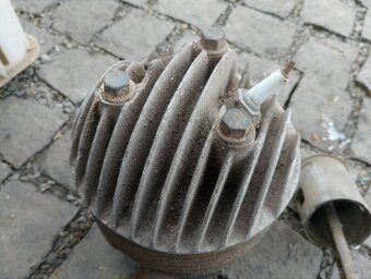 Jawa 250 speciál motor - 6